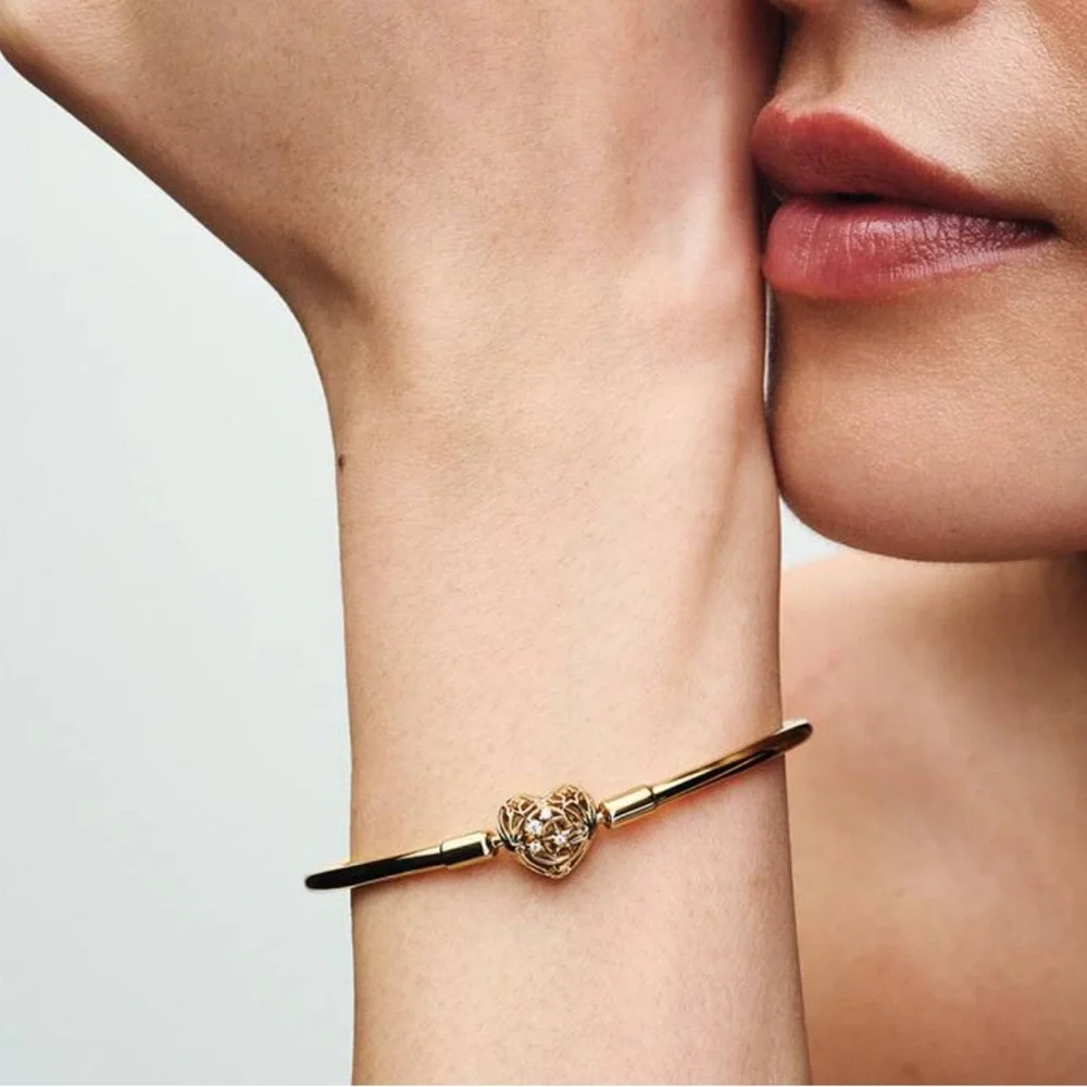NEW PANDORA Celestial Heart Clasp Bangle Bracelet Plated 14k Gold - Picture 5 of 5